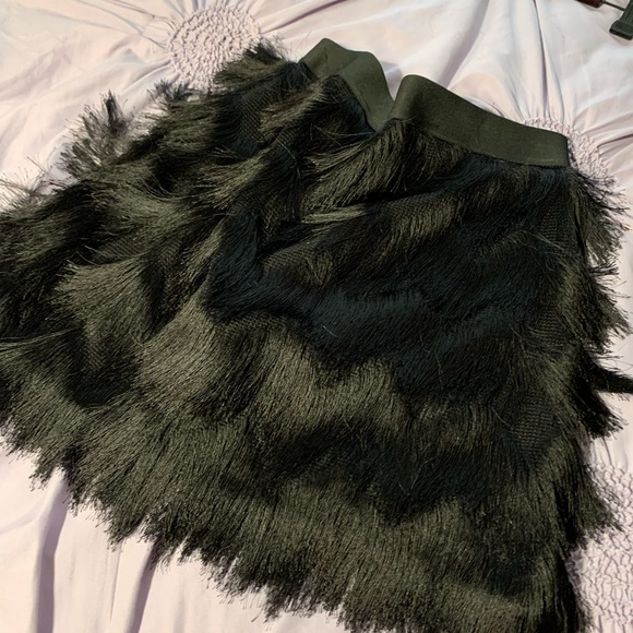 “BCBGMAXAZRIA”… skirt - Picture 11 of 14